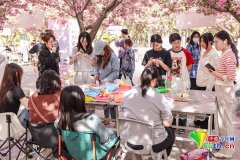 <b>西京学院：打制樱花树下的思政育人讲堂</b>